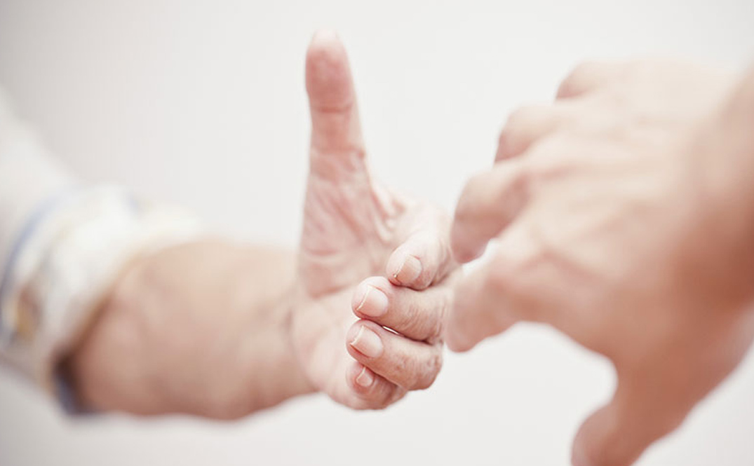 97����-����Ʒ����Ϸ�ٷ���վ���ж�